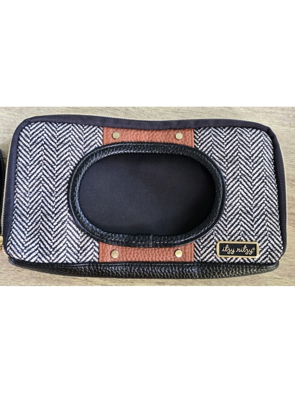 Itzy Ritzy Travel Baby Wipes Case Clip-On, Herringbone Black & Coffee, 5"x9"